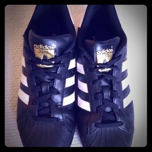 Adidas superstar